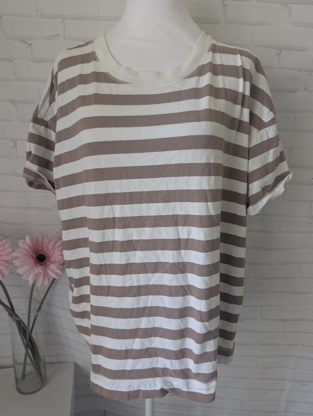 Old Navy Striped Short Sleeve Tee